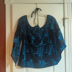 Venus top. Size Medium. Turquoise blue and black.